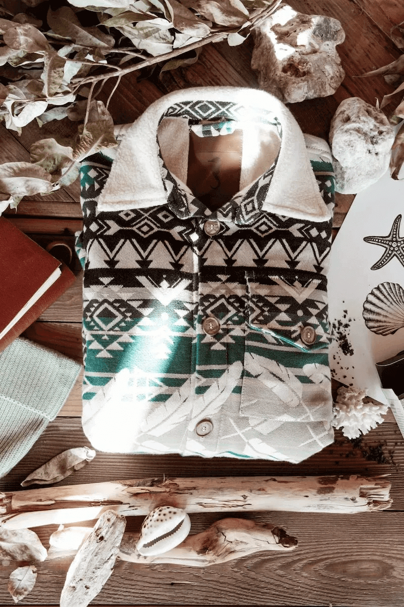 manoa2.png wildshirt